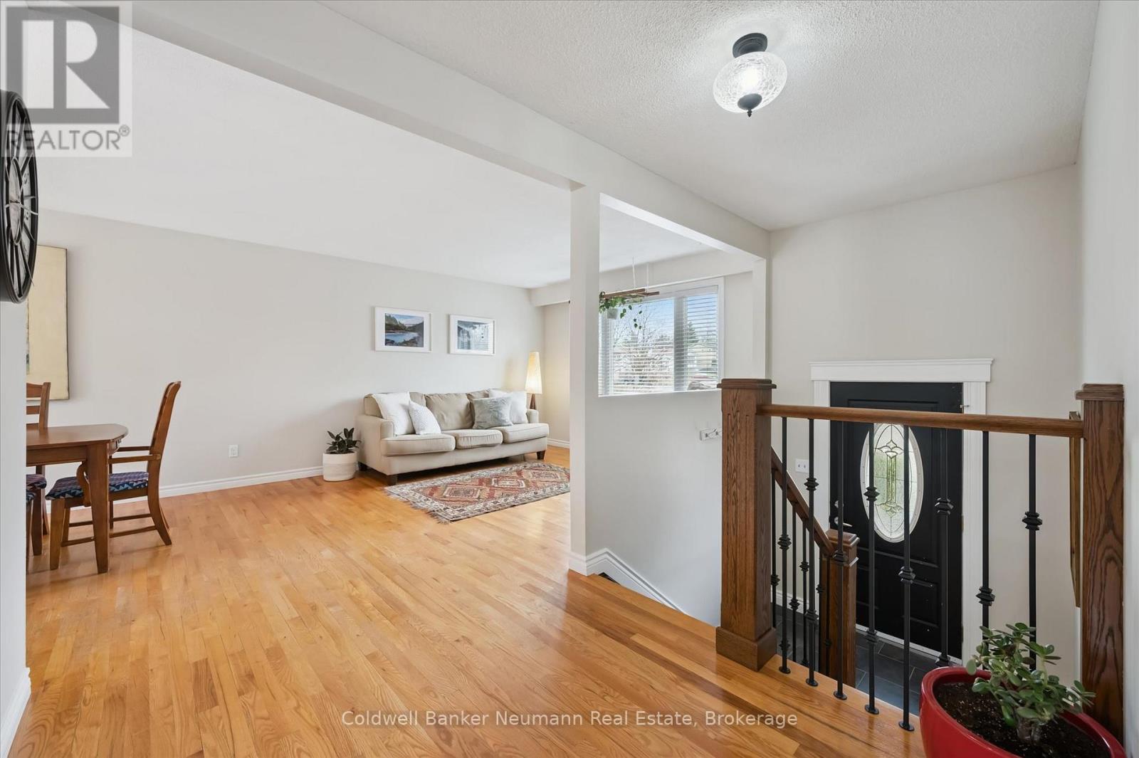 18 GATEWAY DRIVE