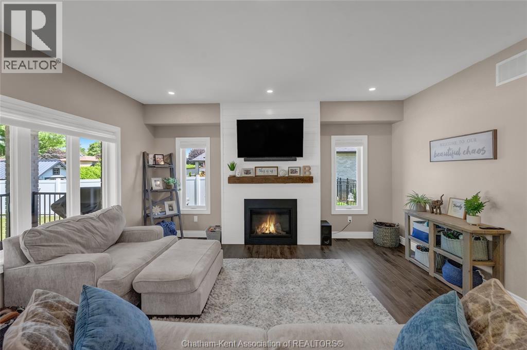 57 Sleepy Meadow DRIVE