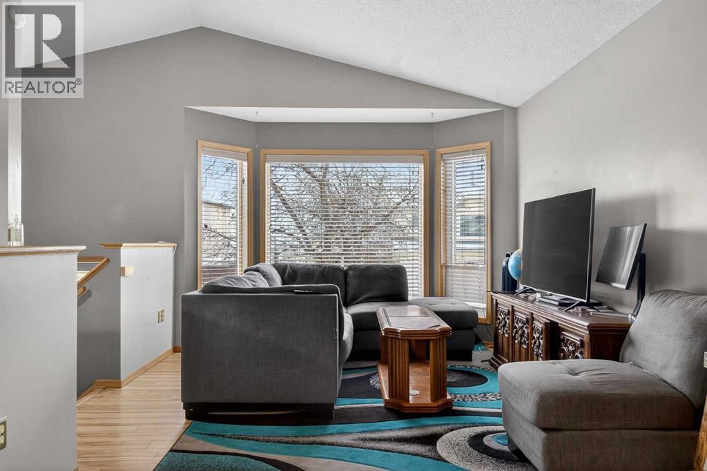 40 Erin Circle SE