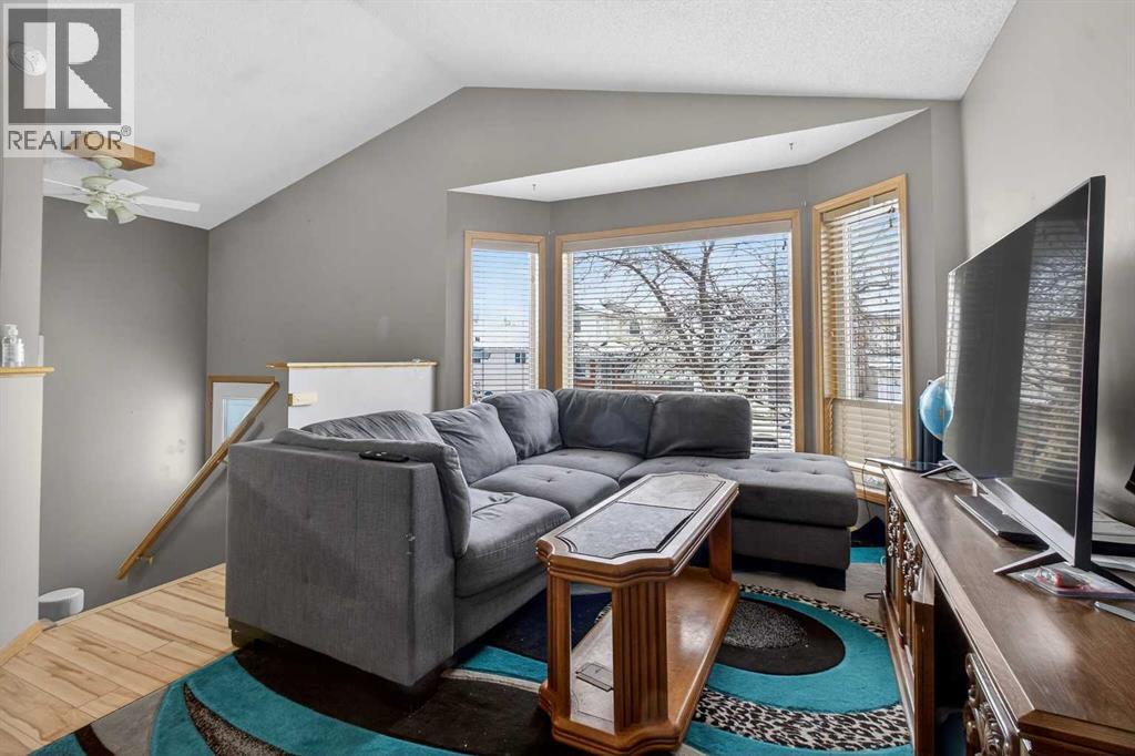 40 Erin Circle SE