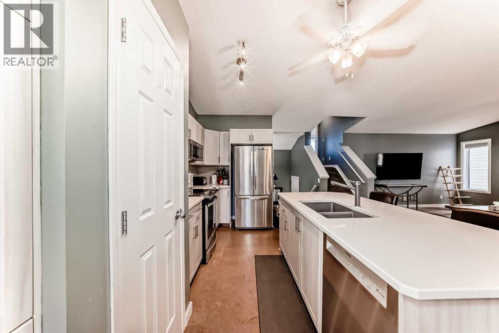 26 Copperfield View SE