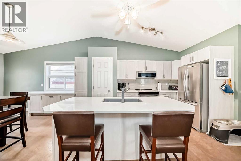 26 Copperfield View SE