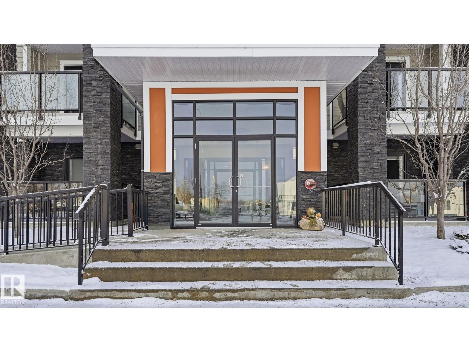 #401 17 COLUMBIA AVENUE W