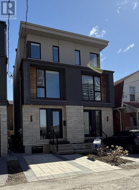 377 DOMINION AVENUE Ottawa ON K2A2H1