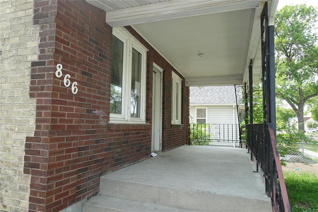 866 Magnus Avenue