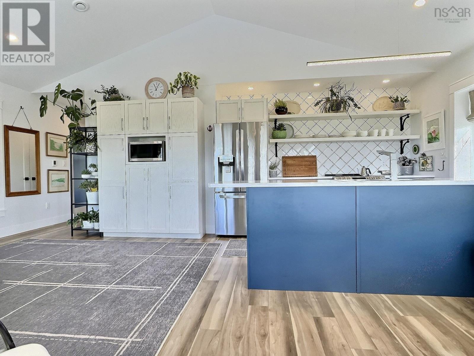 382 CHETICAMP ISLAND Road