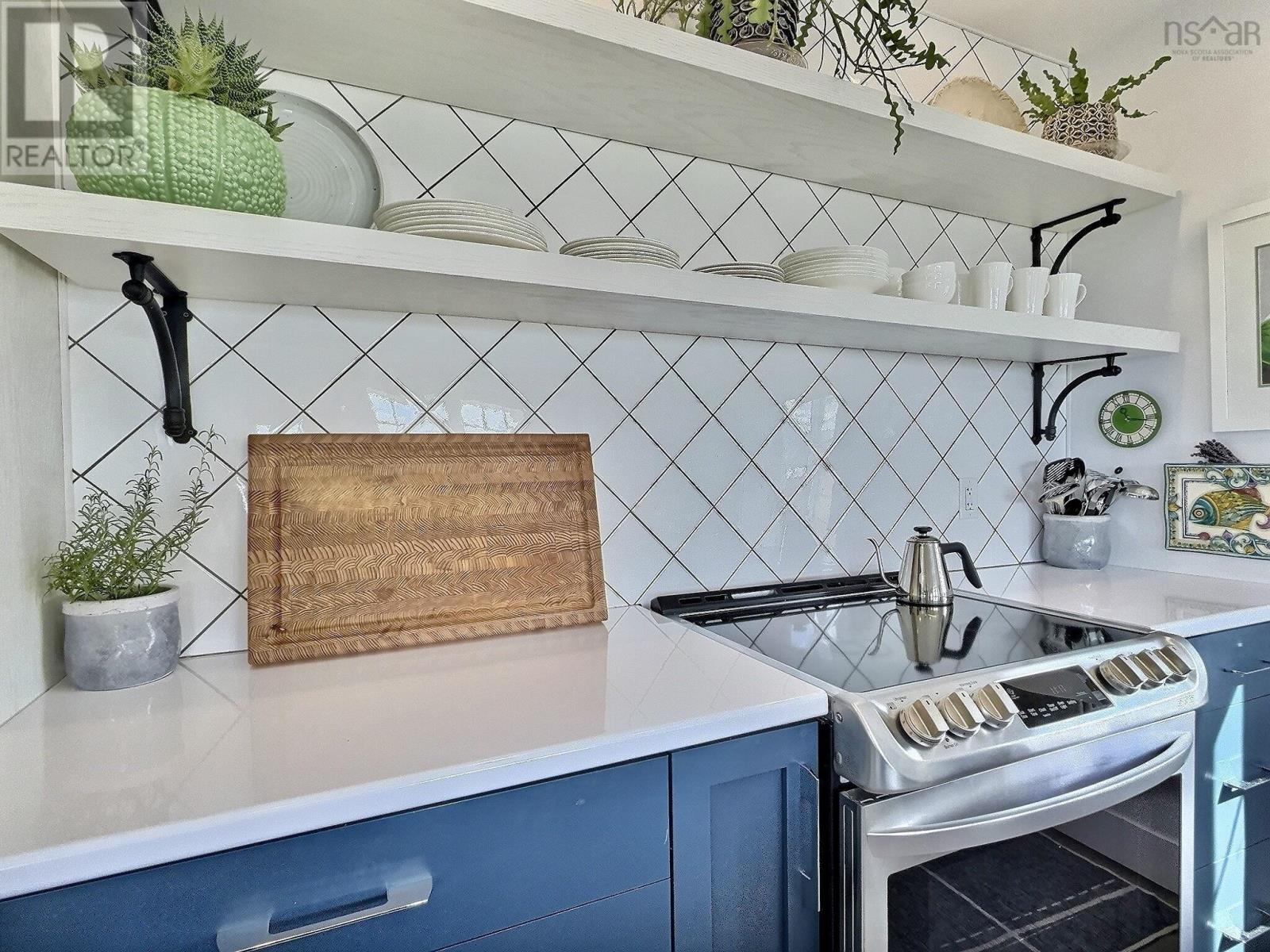 382 CHETICAMP ISLAND Road