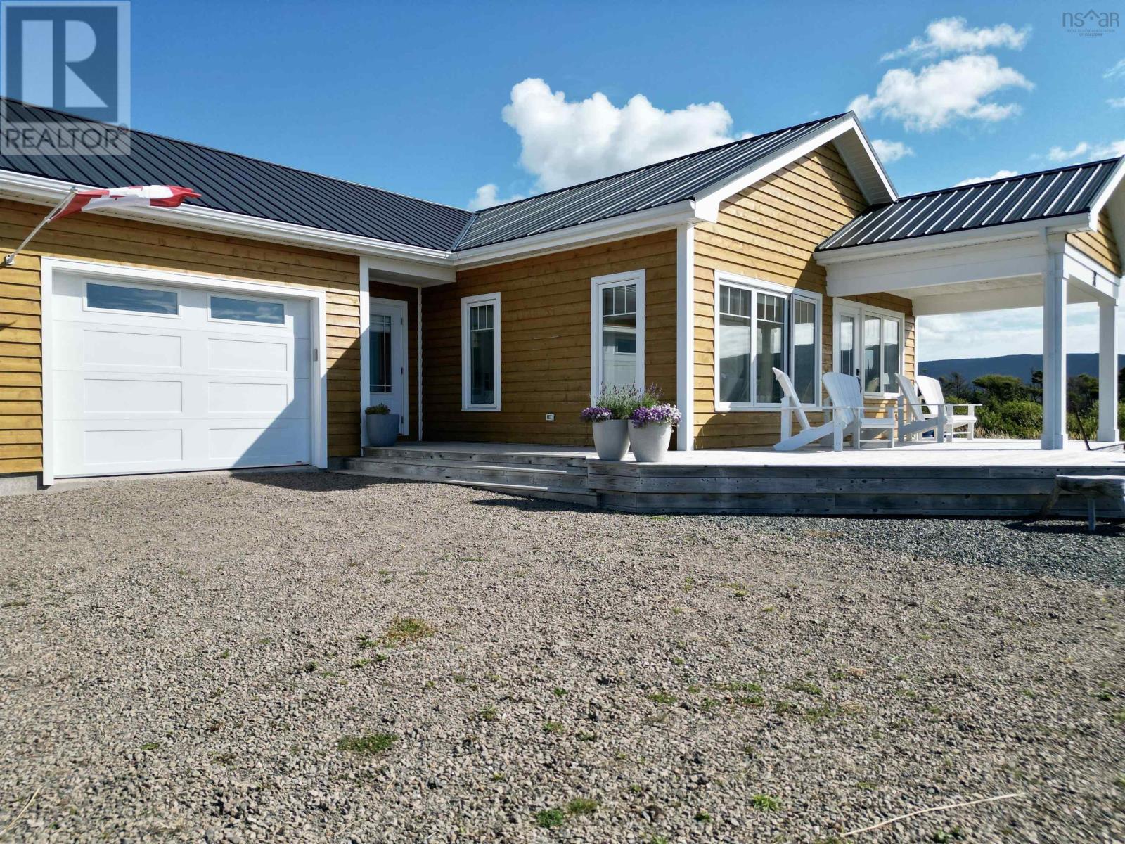 382 CHETICAMP ISLAND Road