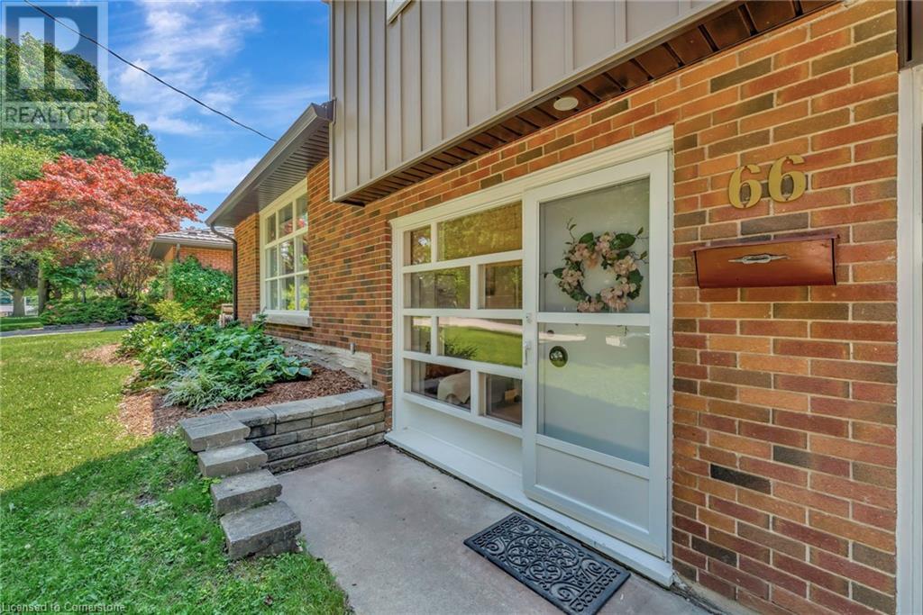 66 HIGHLAND Crescent