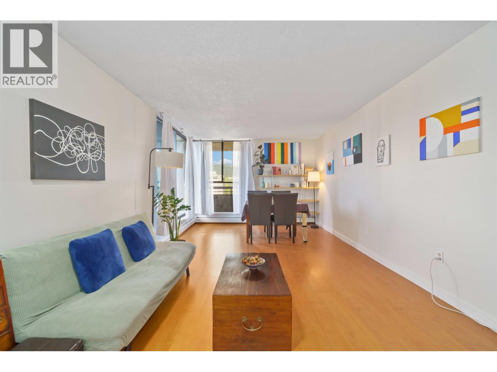 2002 3755 BARTLETT COURT