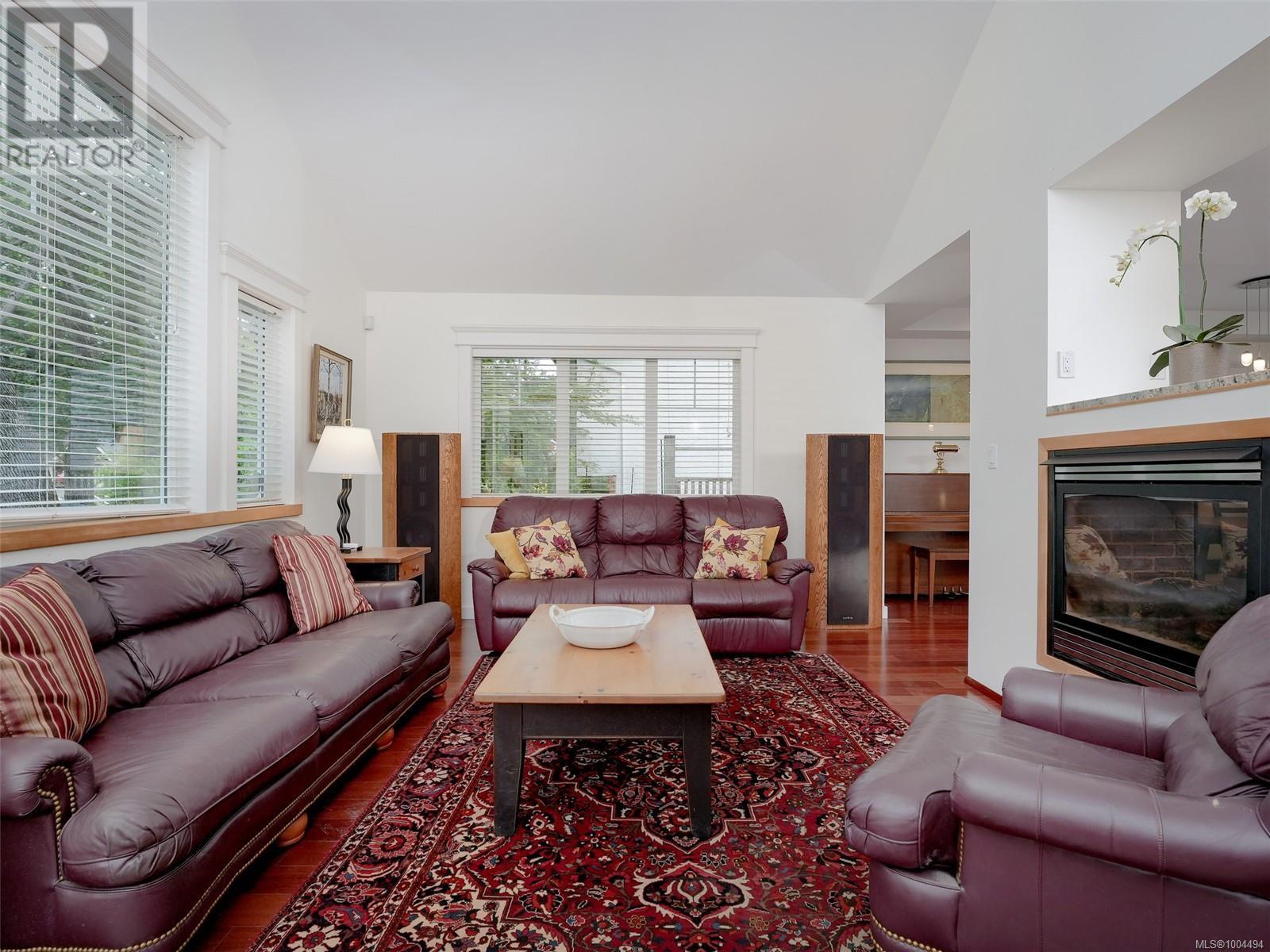 1464 St. Patrick St