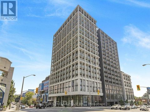 1909 - 2020 BATHURST STREET Toronto (Humewood-Cedarvale) ON M5P0A6