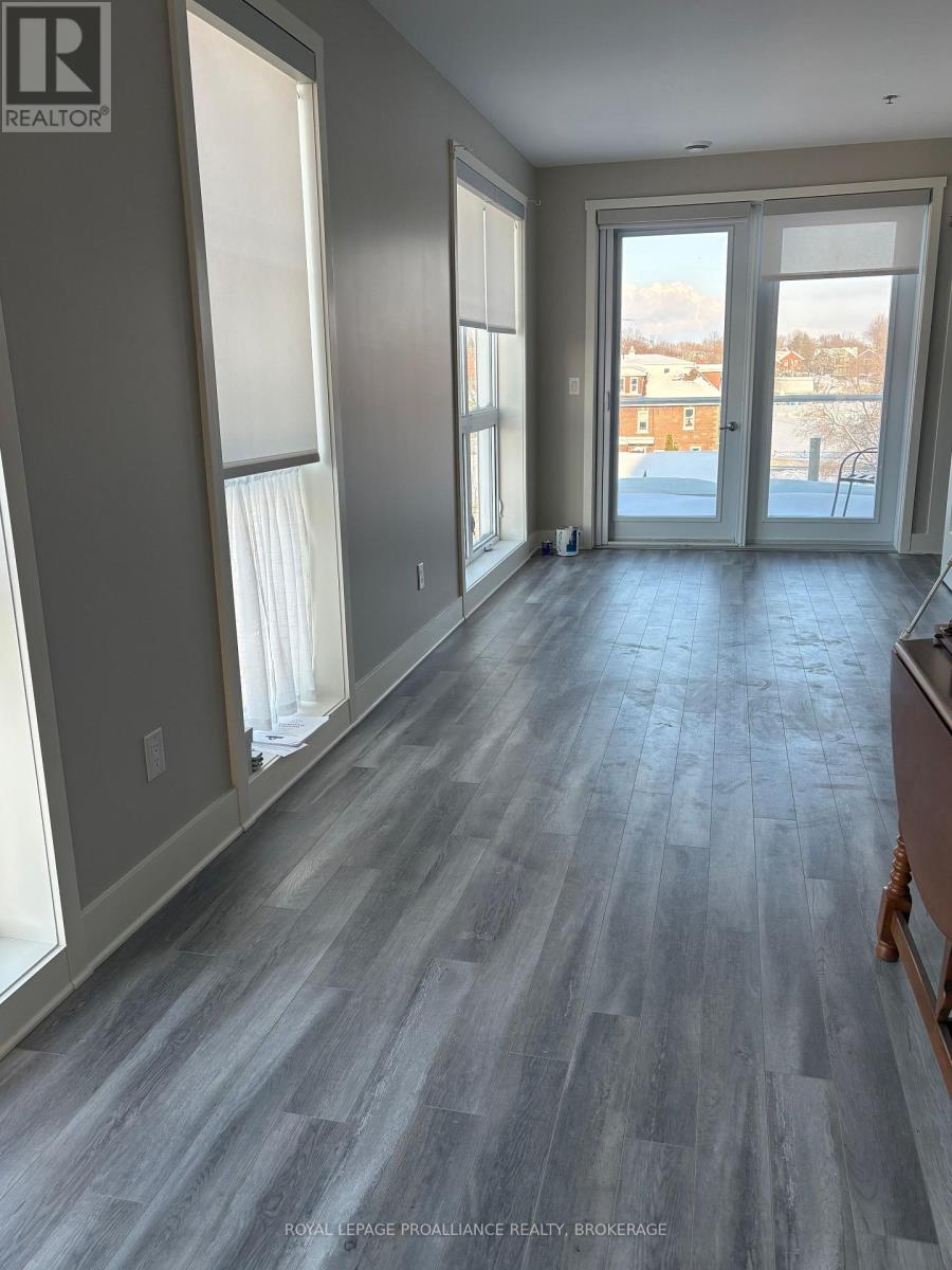 317 - 130 WATER STREET