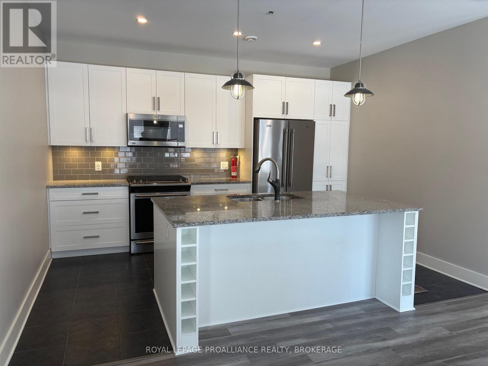 317 - 130 WATER STREET