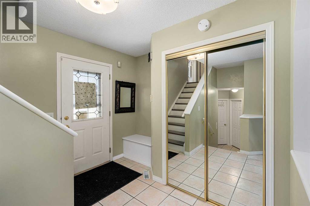 271 Citadel Meadow Grove NW