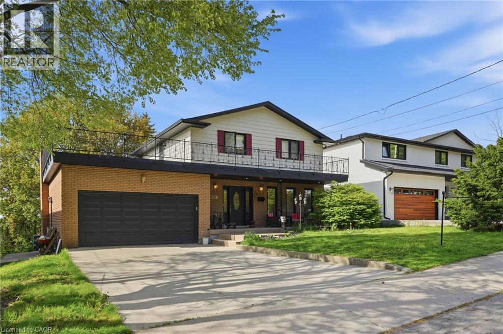 23 HILDEGARD Drive