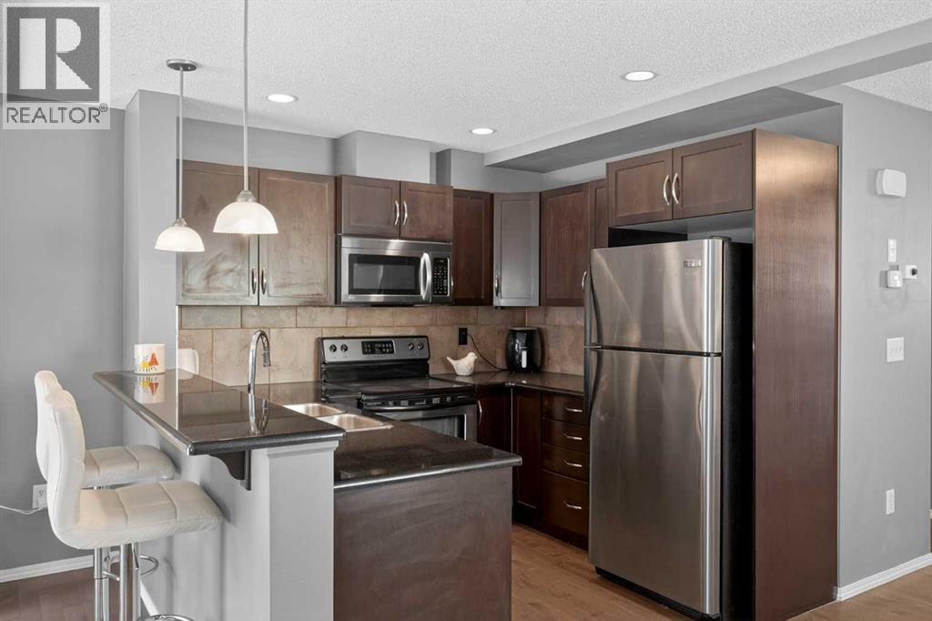 51 Country Village Villas NE