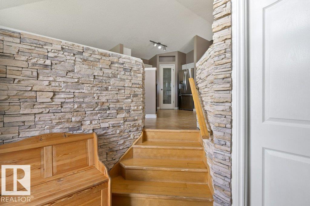 11617 167B AV NW