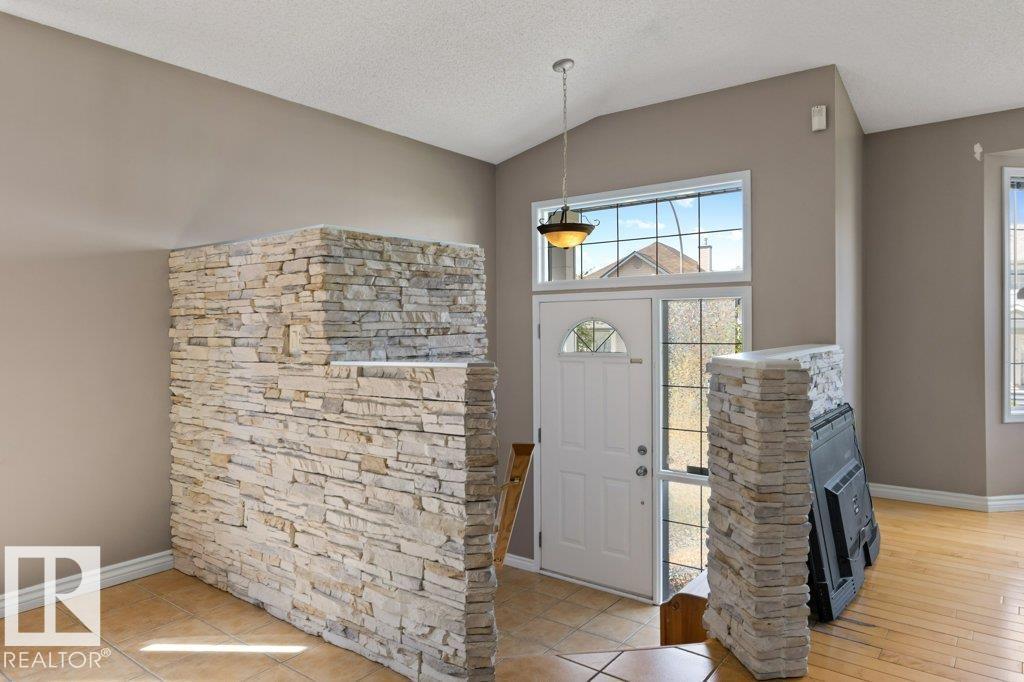 11617 167B AV NW