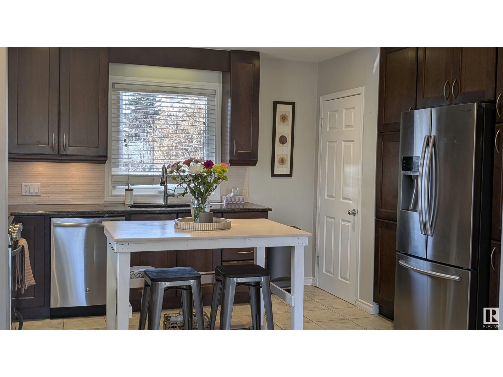 12922 107 ST NW