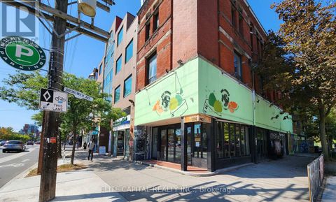 356 COLLEGE STREET Toronto (University) ON M5T1S6