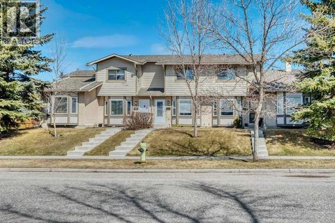 75 Deerfield Drive SE Calgary AB T2J6T8