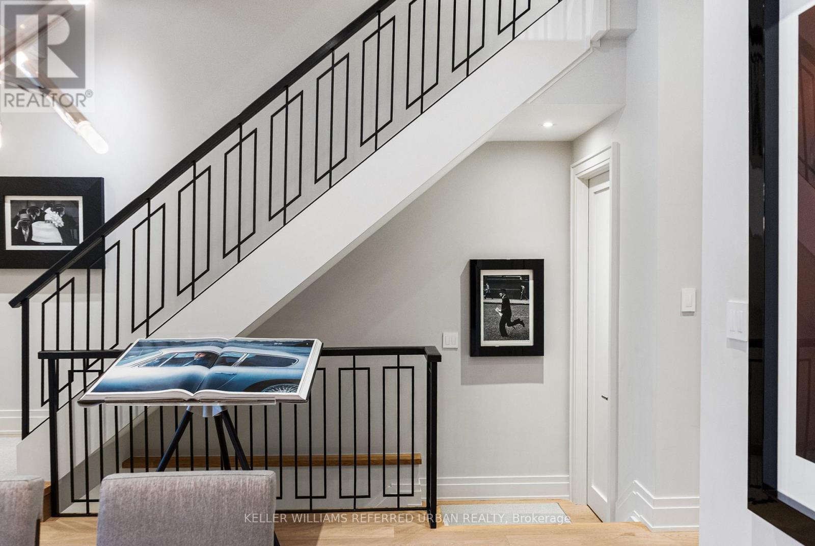 130 B FARNHAM AVENUE