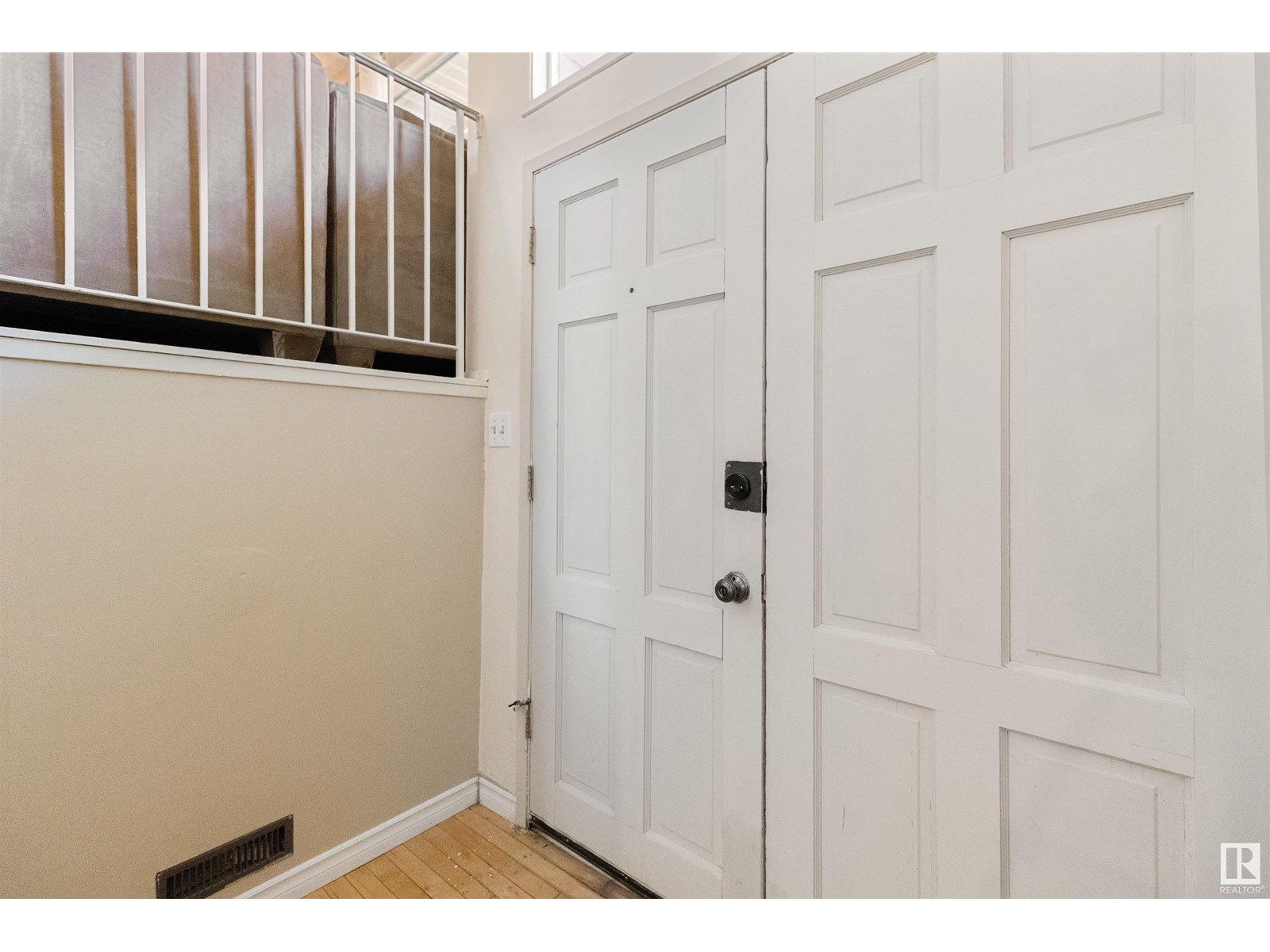 14203 22 ST NW