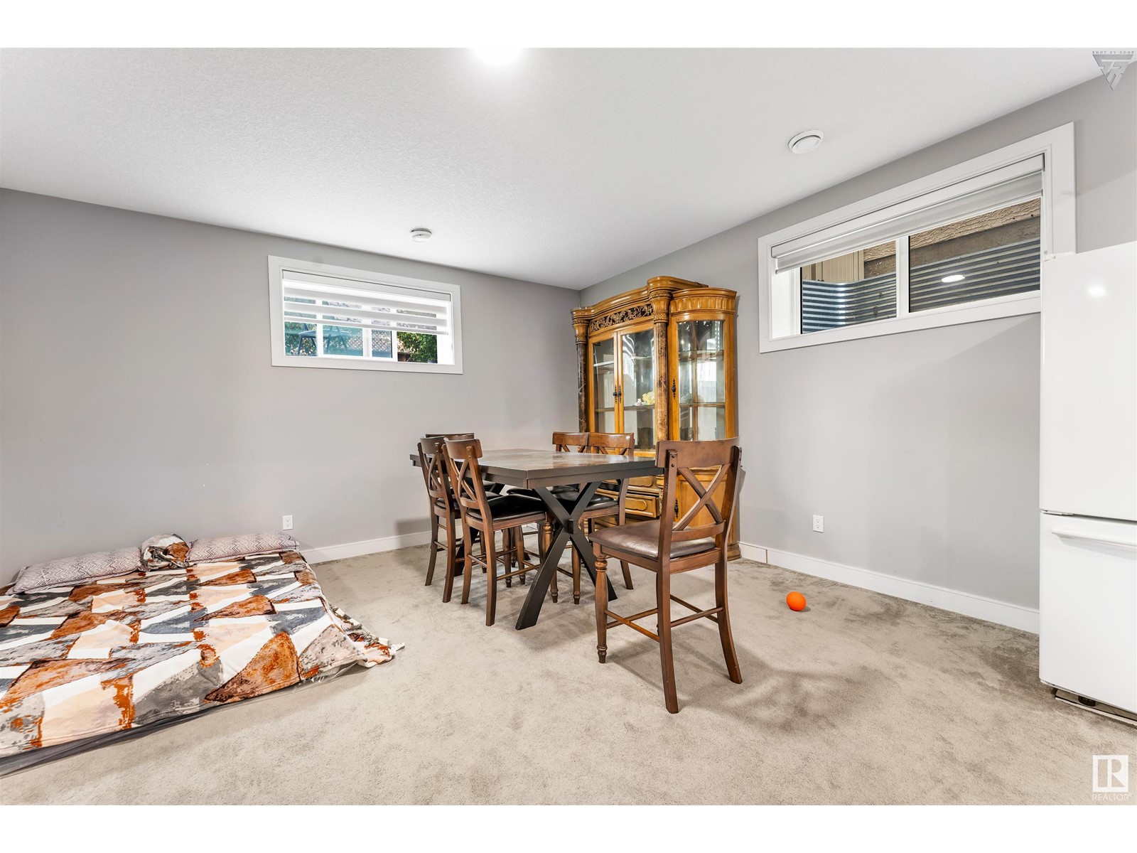 6205 172A AV NW