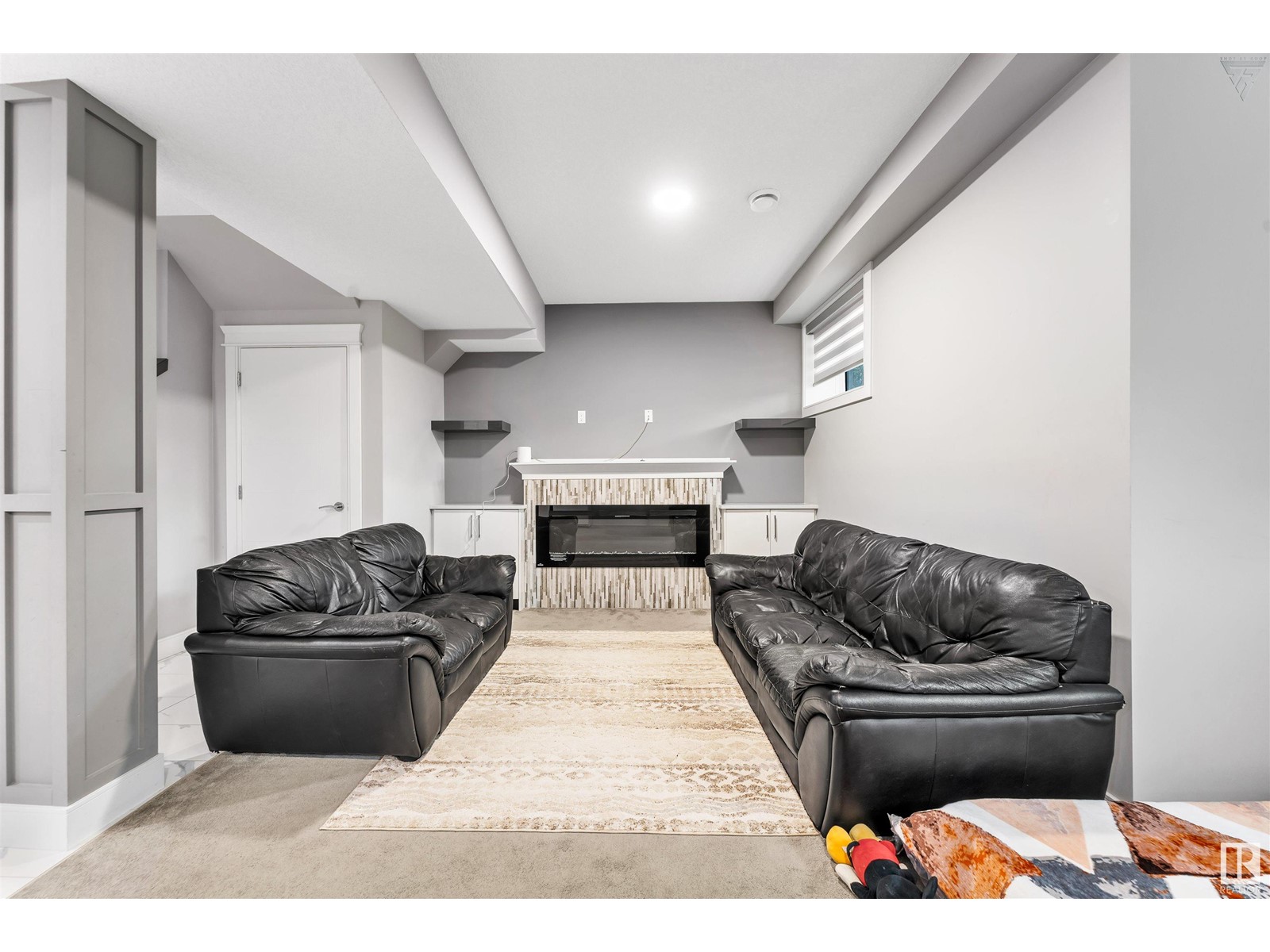 6205 172A AV NW