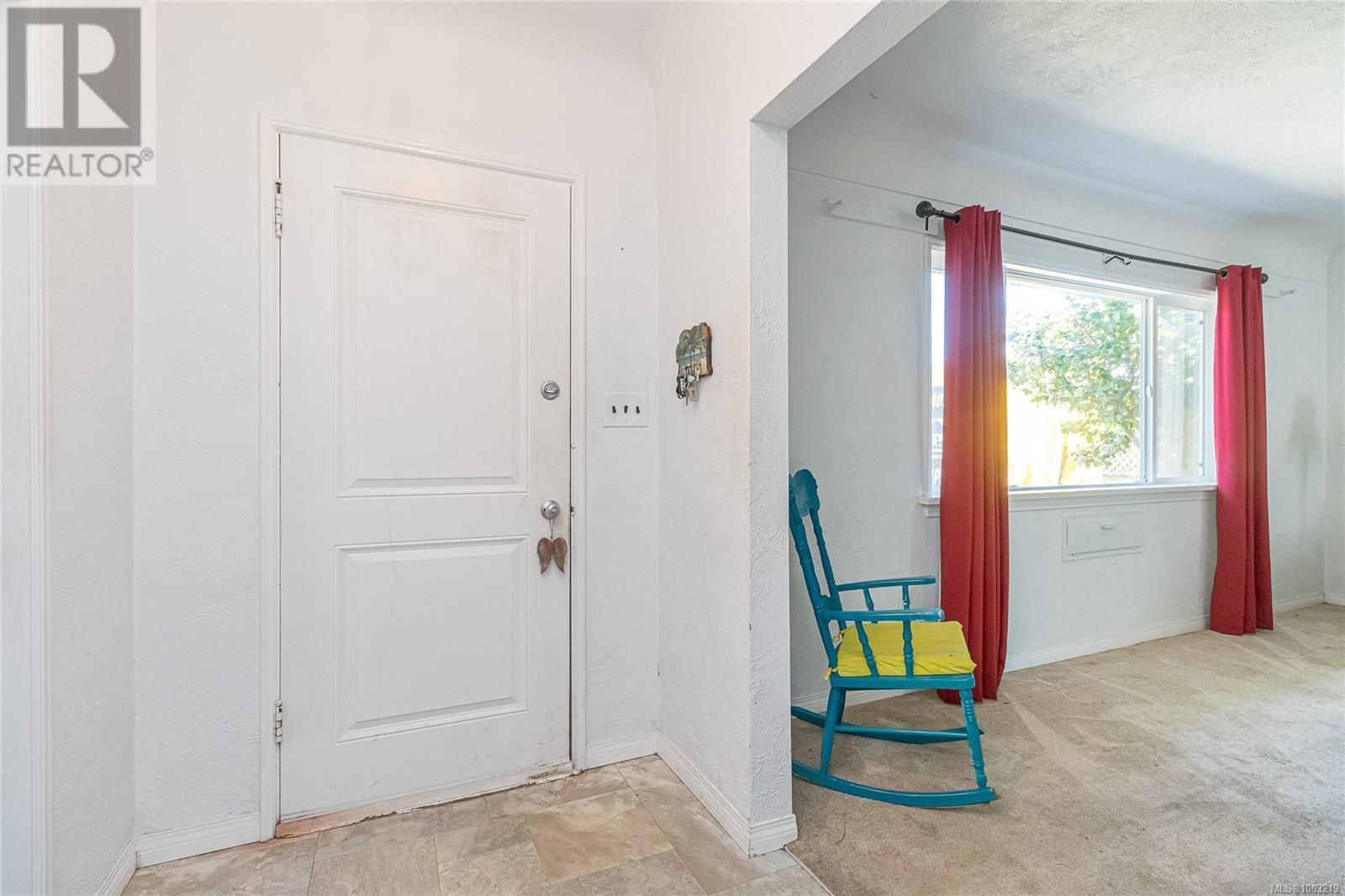 3228 Service St