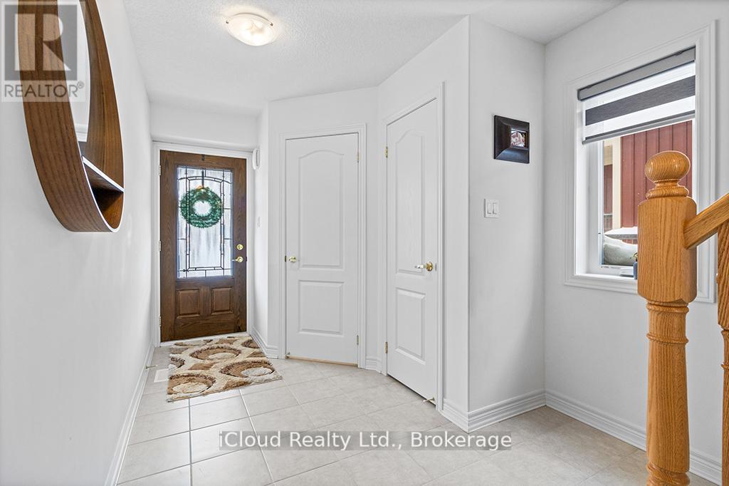 120 STONEBROOK WAY