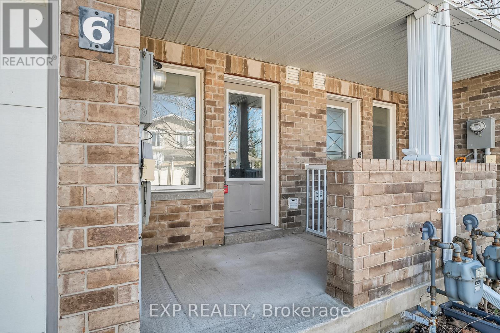 6 - 75 PRINCE WILLIAM WAY