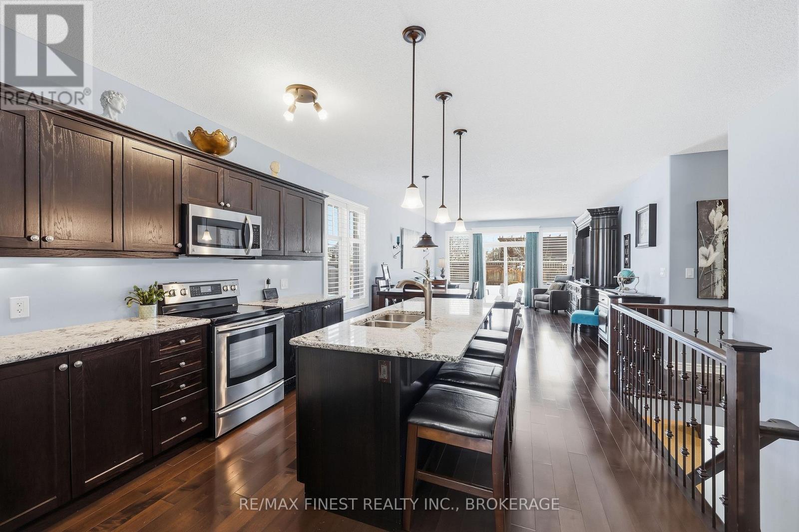 1667 CRIMSON CRESCENT