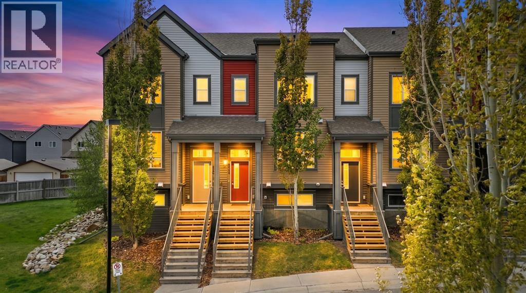 131 Copperpond Row SE