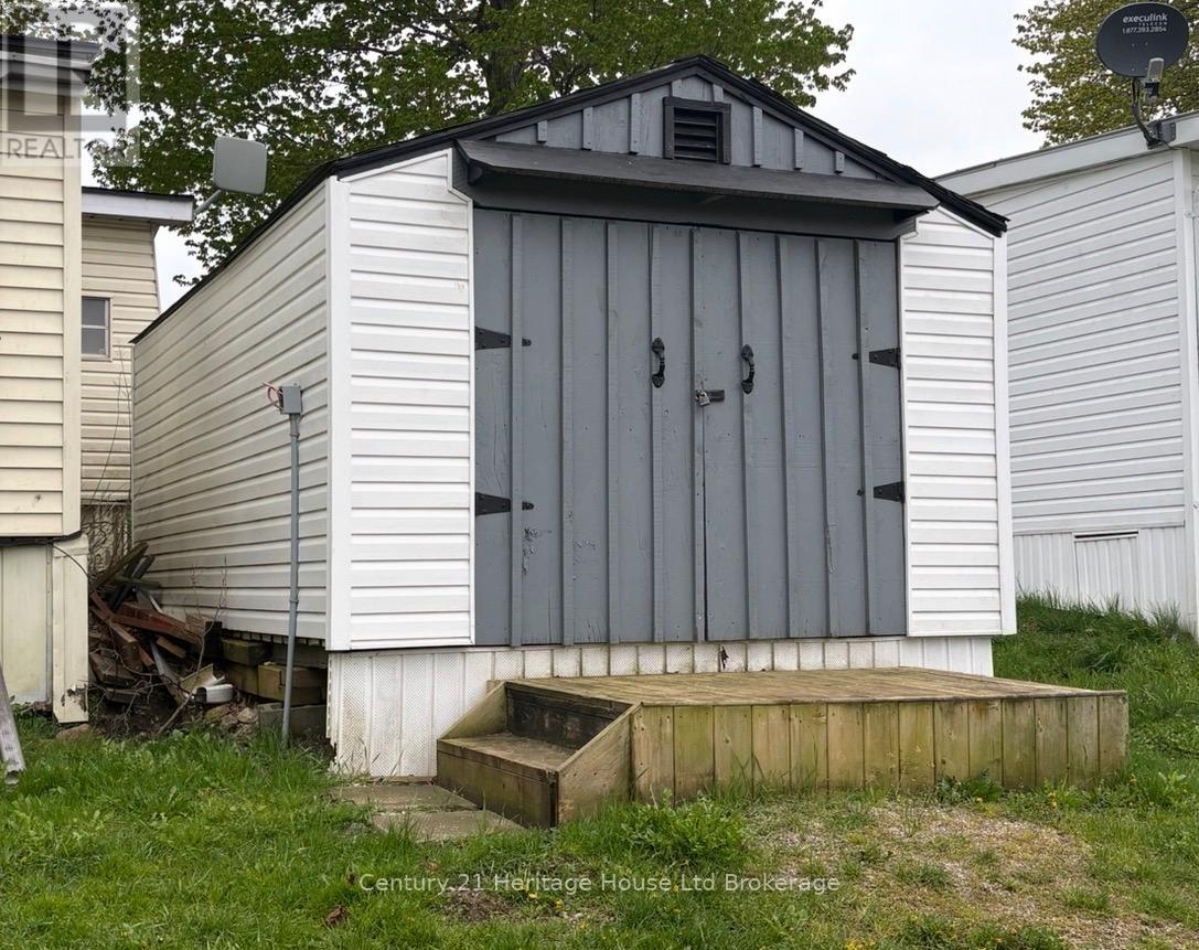 5 HILLCREST - 596101 OXFORD 59 HIGHWAY