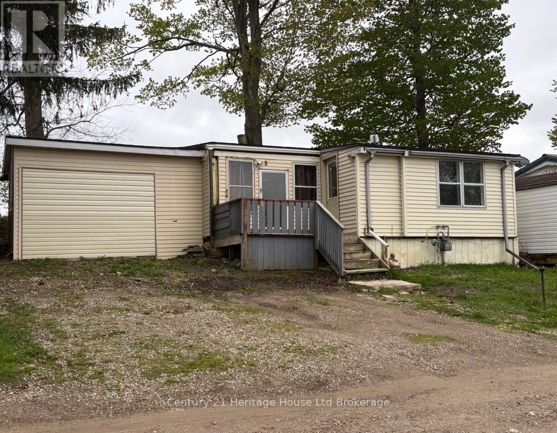 5 HILLCREST - 596101 OXFORD 59 HIGHWAY