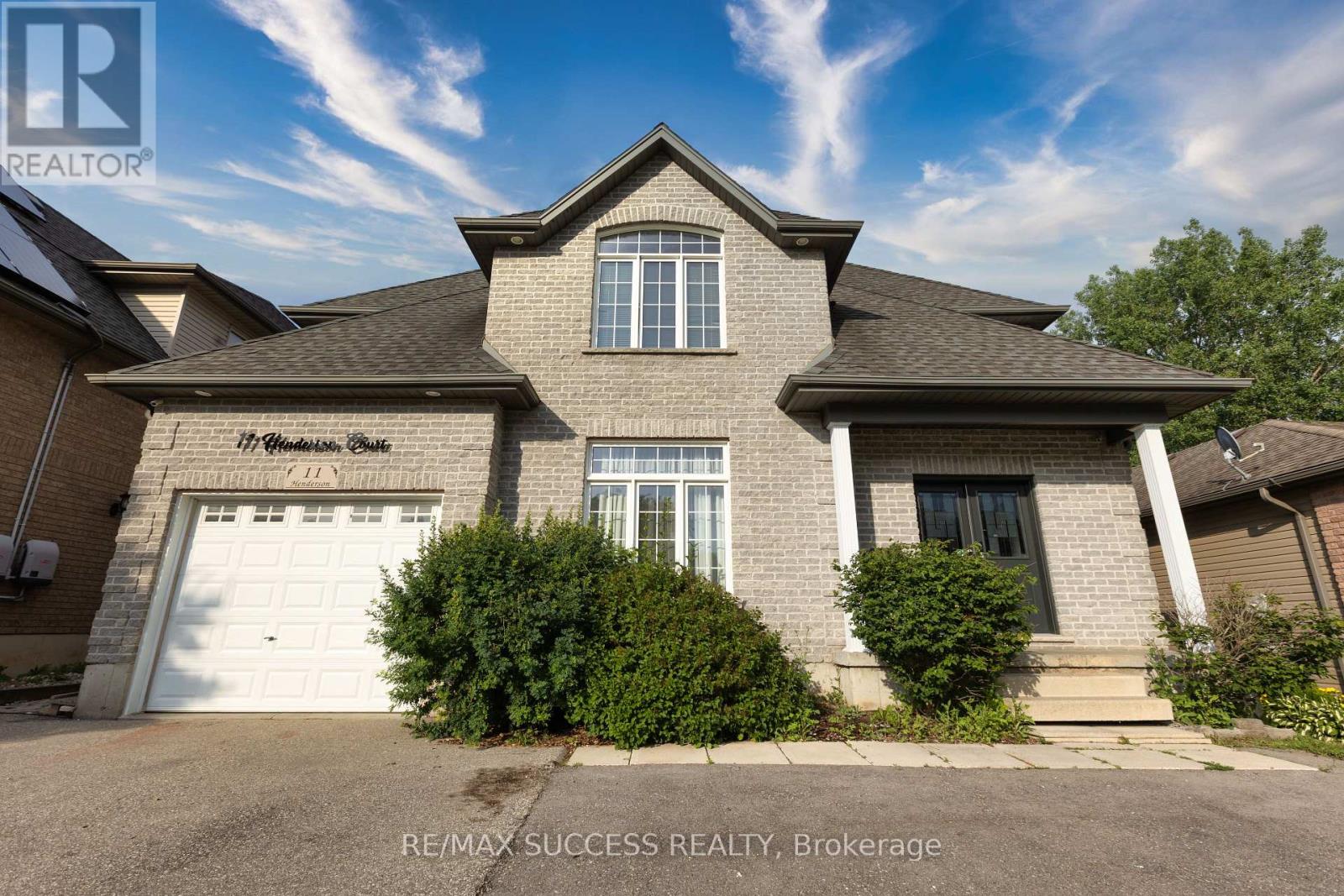11 HENDERSON COURT