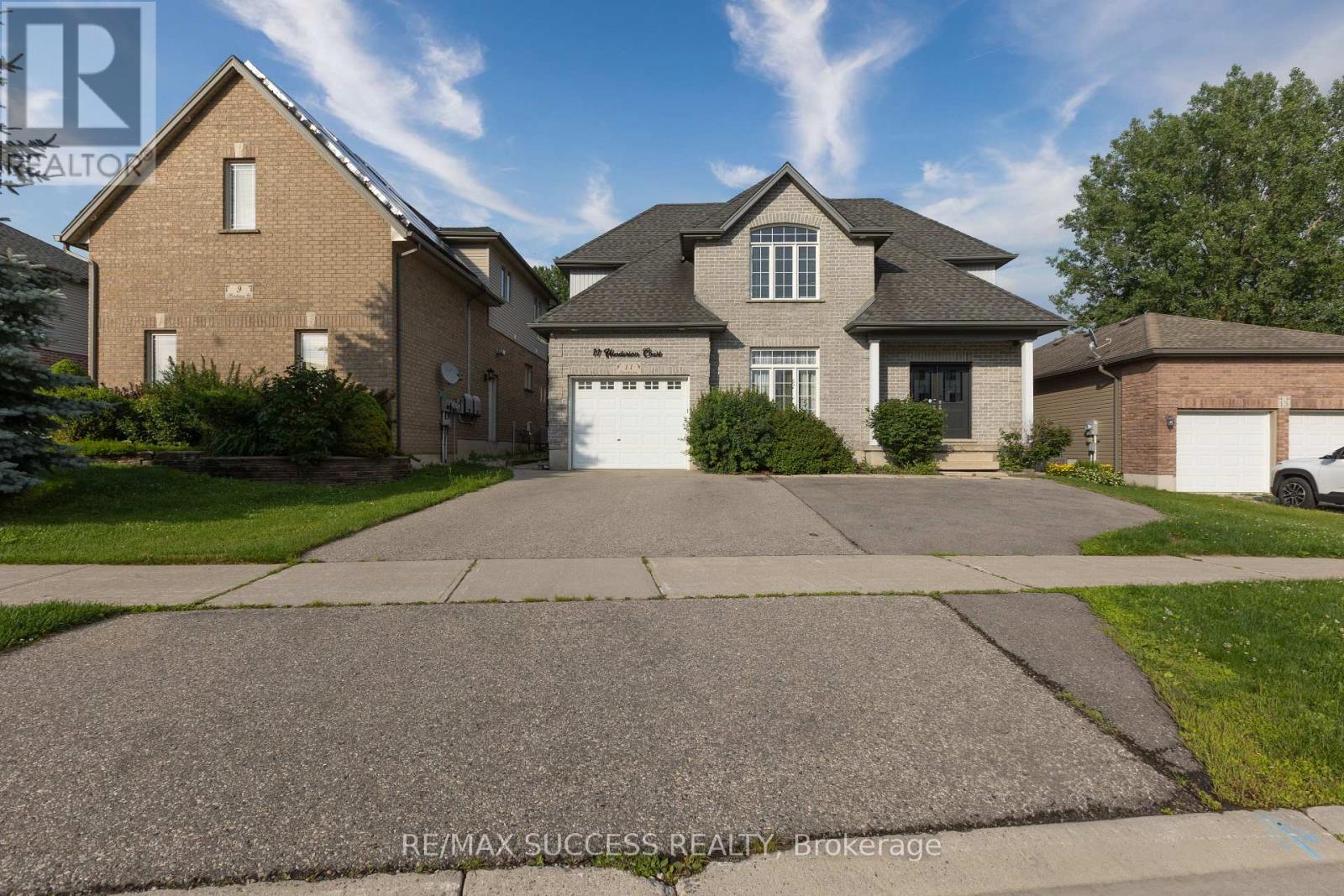 11 HENDERSON COURT