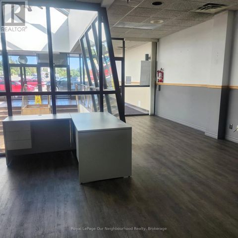 102 - 1135 LANSDOWNE STREET W Peterborough (Otonabee Ward 1) ON K9J7M2