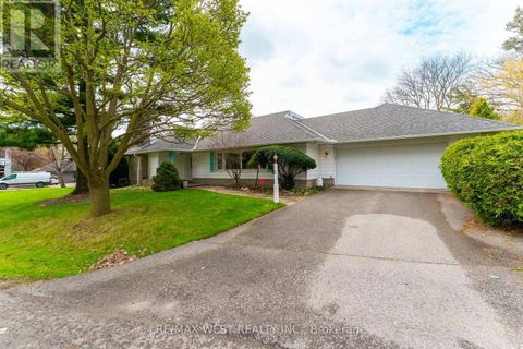 2 GREENFORD ROAD Toronto (Edenbridge-Humber Valley) ON M9A3E6