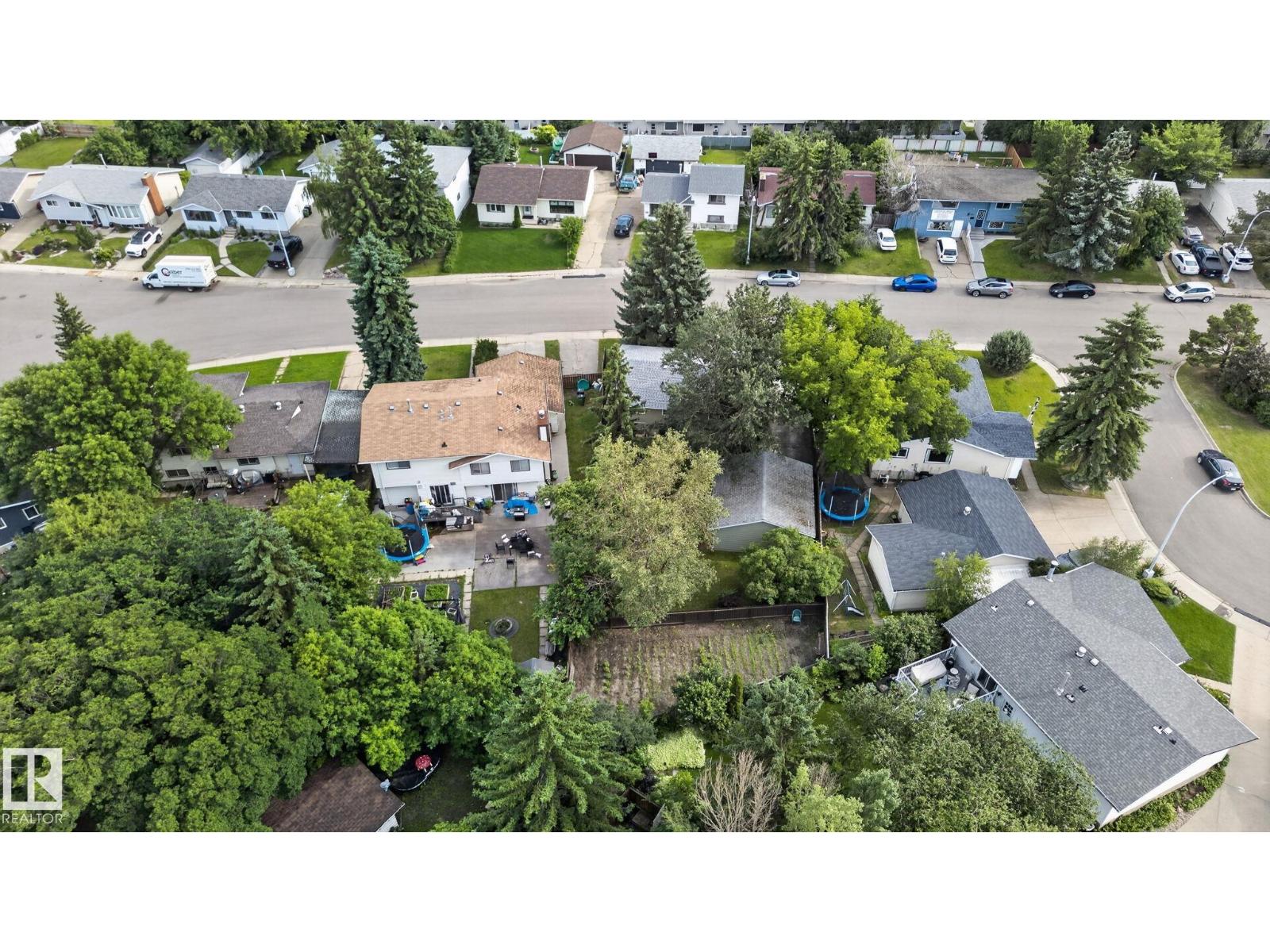 4712 131 AV NW