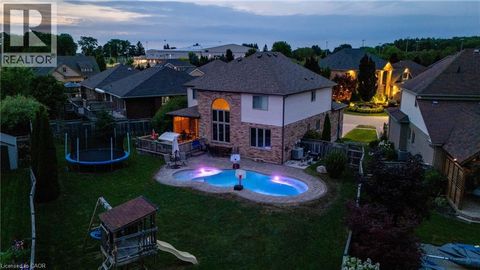 10 WESTVIEW Court Woodstock ON N4T0B8