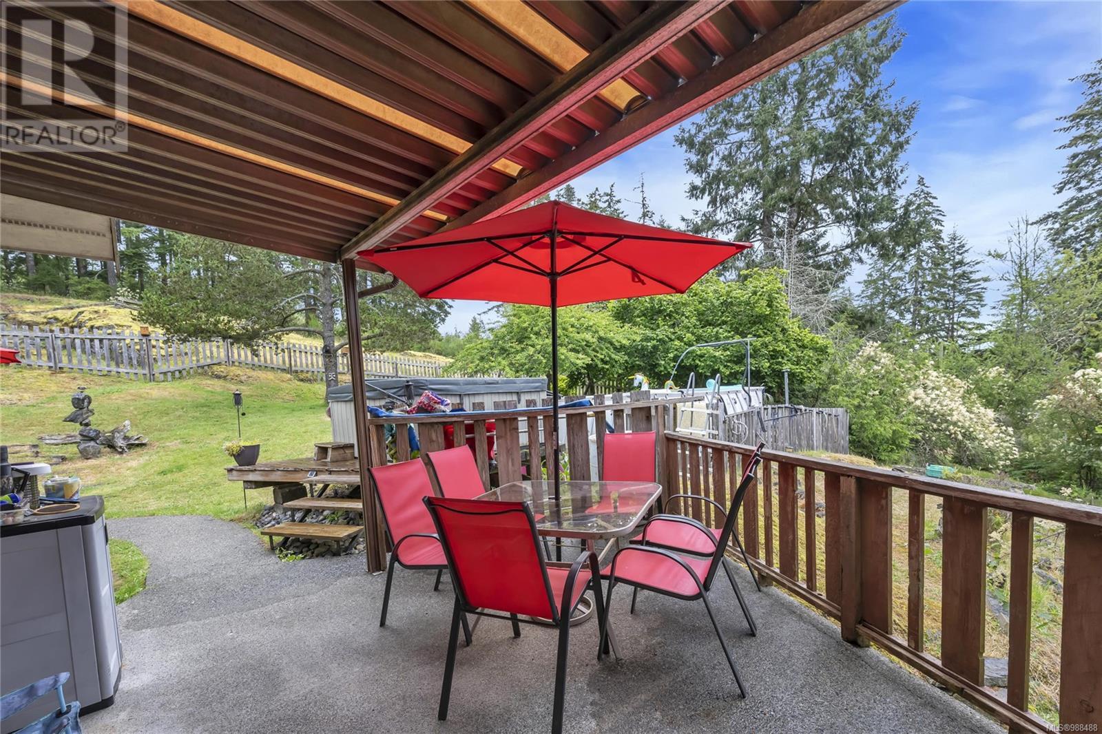 3765 Otter Point Rd