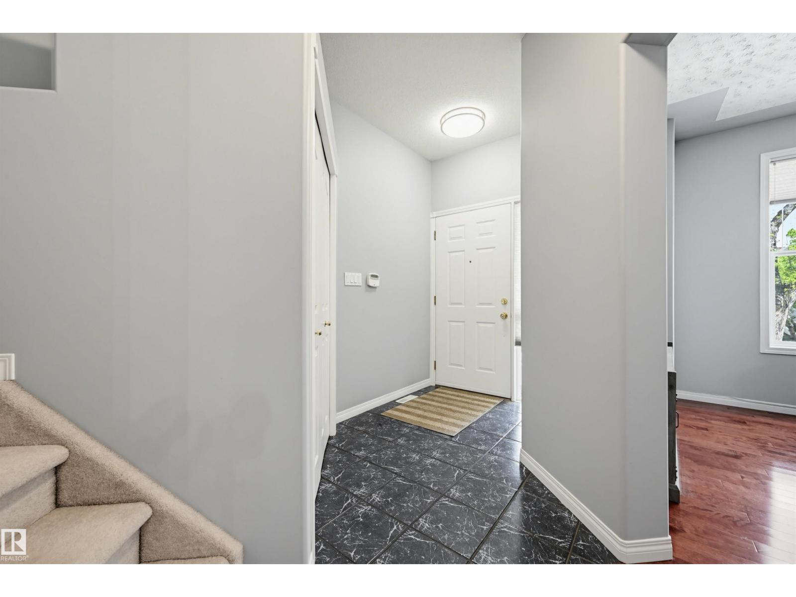 8612 108A ST NW