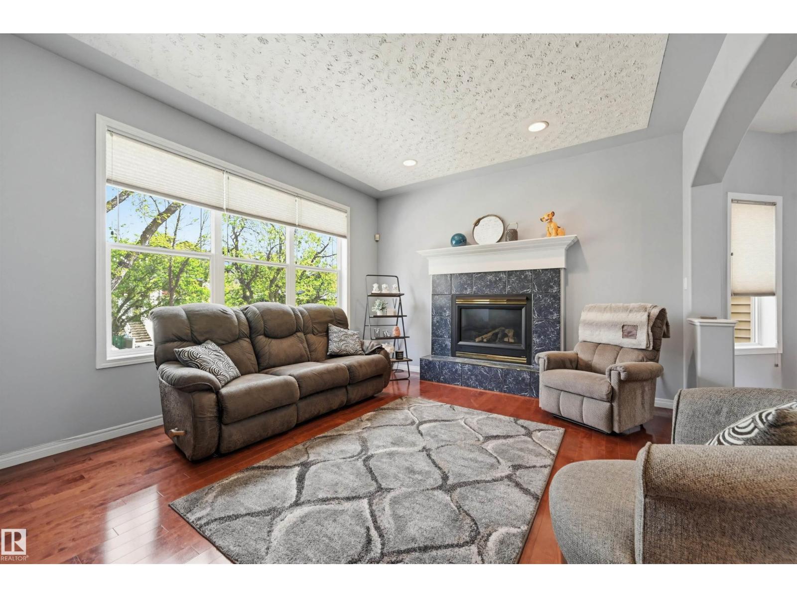 8612 108A ST NW