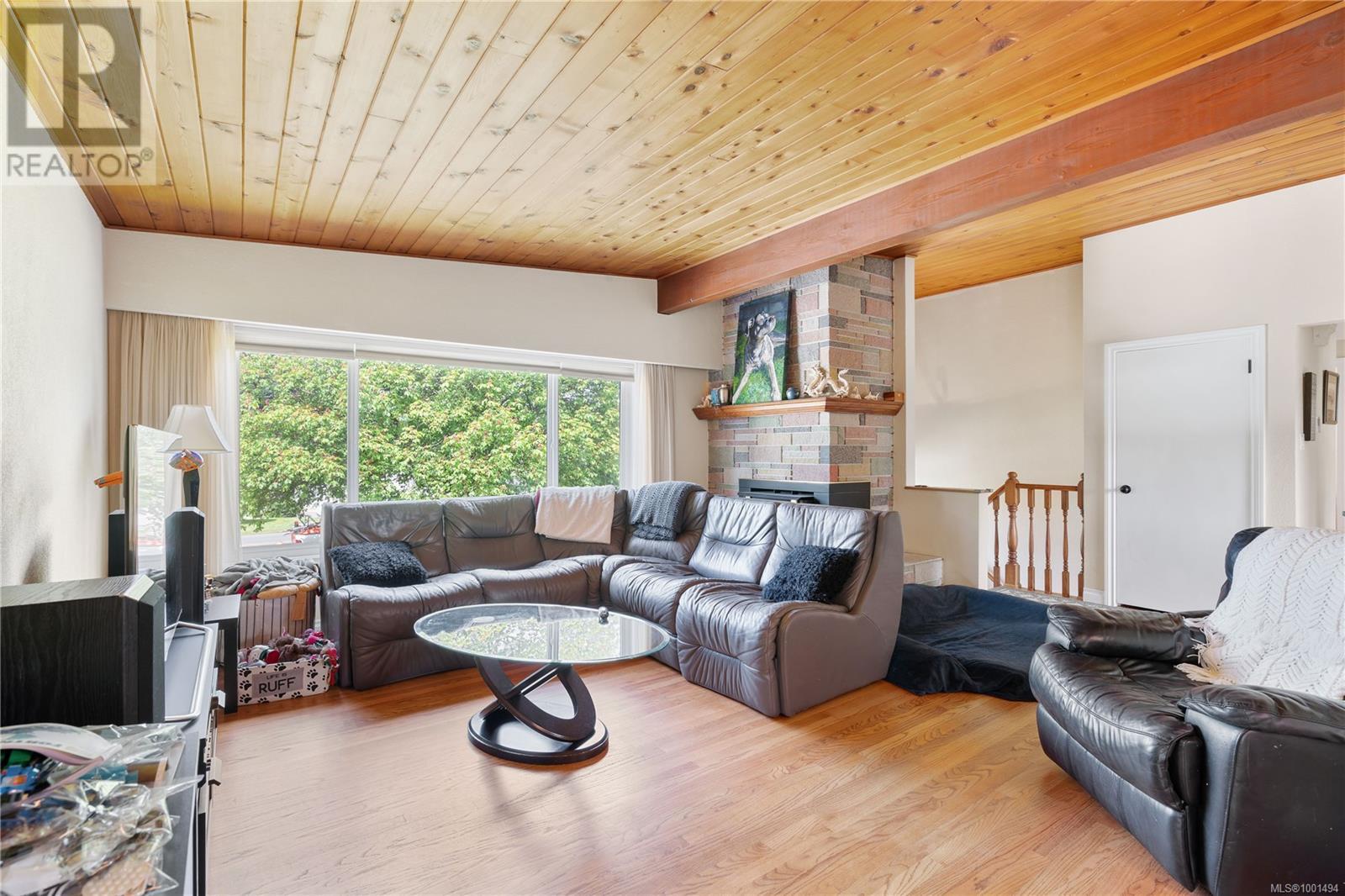 3065 Harriet Rd