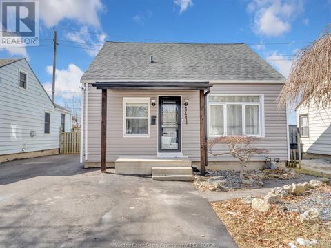 1411 CENTRAL Windsor ON N8Y3V6