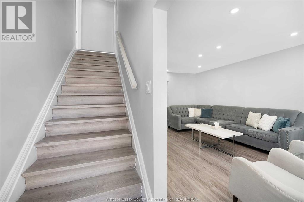 1411 CENTRAL
