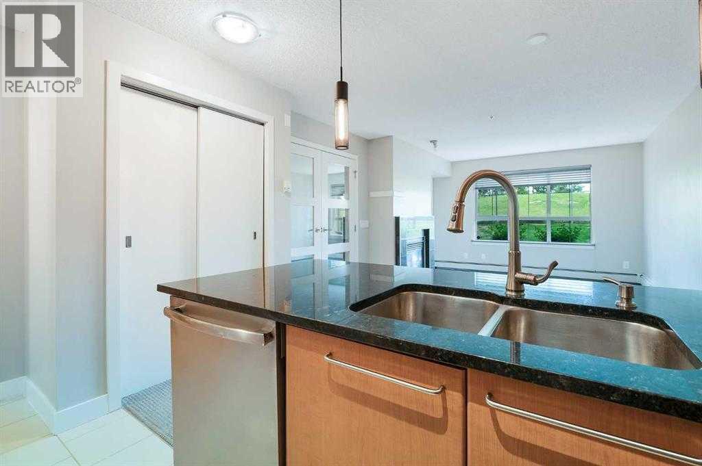 106, 35 Richard Court SW